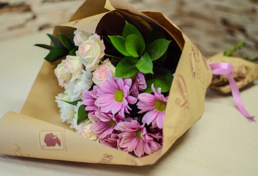 Букет цветов из: Розы и Хризантемы в Ачхой-Мартане