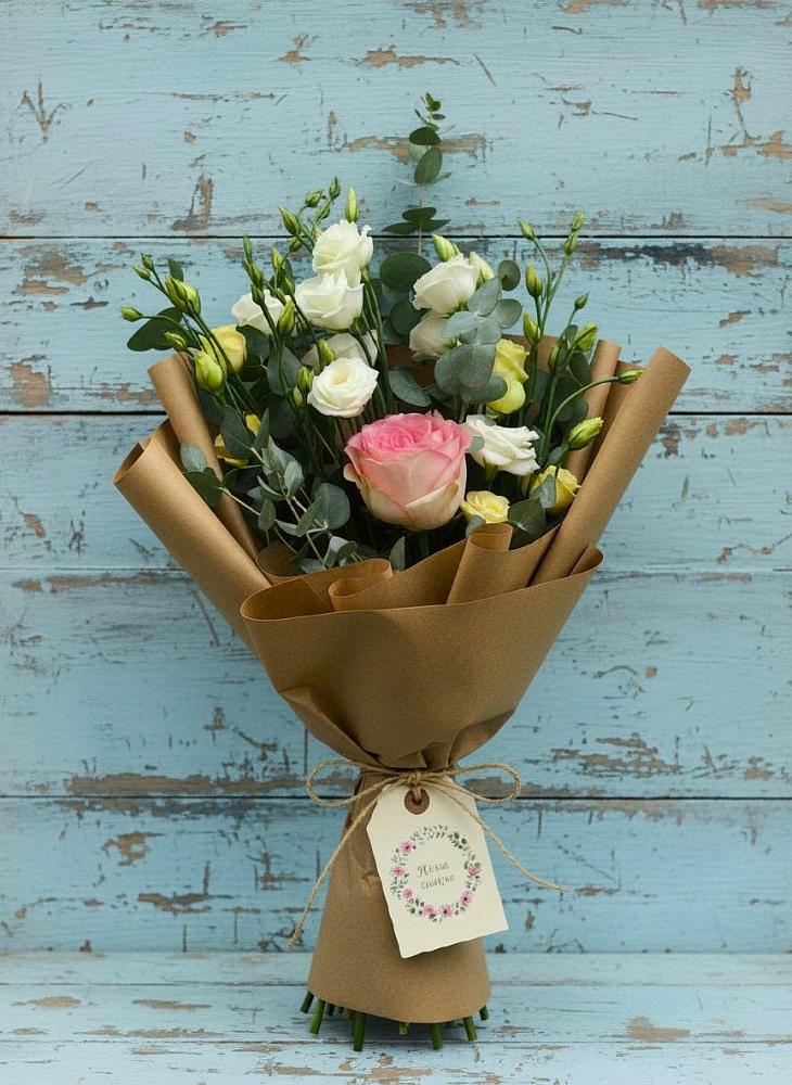 Букет цветов из: Розы и Лизиантусы в Ачхой-Мартане