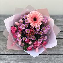 Букет цветов из:  Розы, Герберы и Хризантемы в Ачхой-Мартане